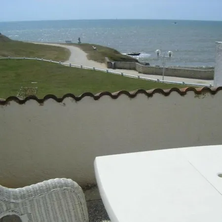 Royan, 1 Piece, 3 Personnes - Fr-1-494-82 * 로양